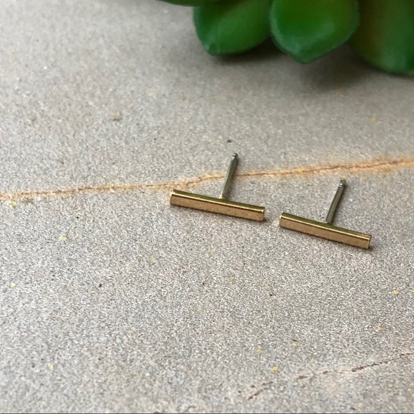Gold Tone Minimalist Bar Dainty Earrings - Picture 8 of 8